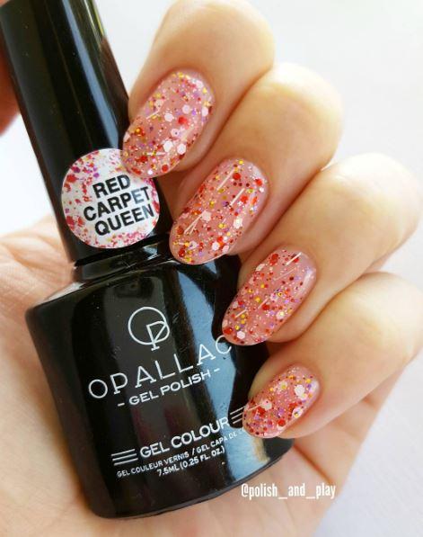 Load image into Gallery viewer, Red Carpet Queen